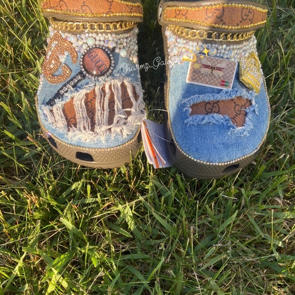 Customized Crocs - Picture 4 of 4